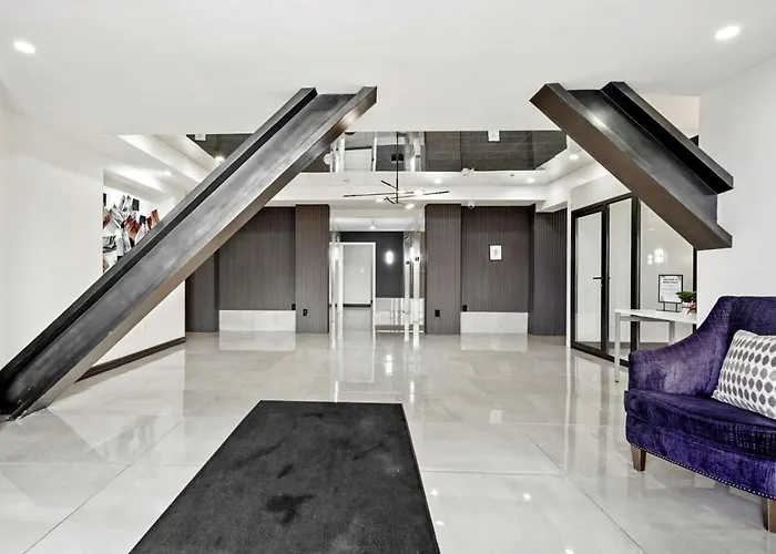 Stunning One Bedroom Penthouse With Views Tulsa